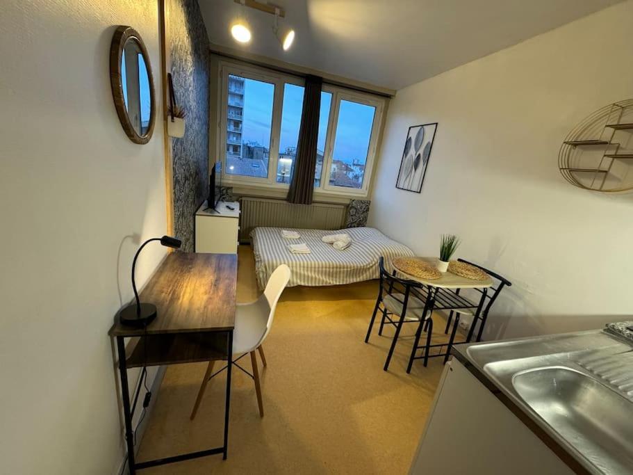 Joli Studio Au Coeur De Valence 41 Екстер'єр фото